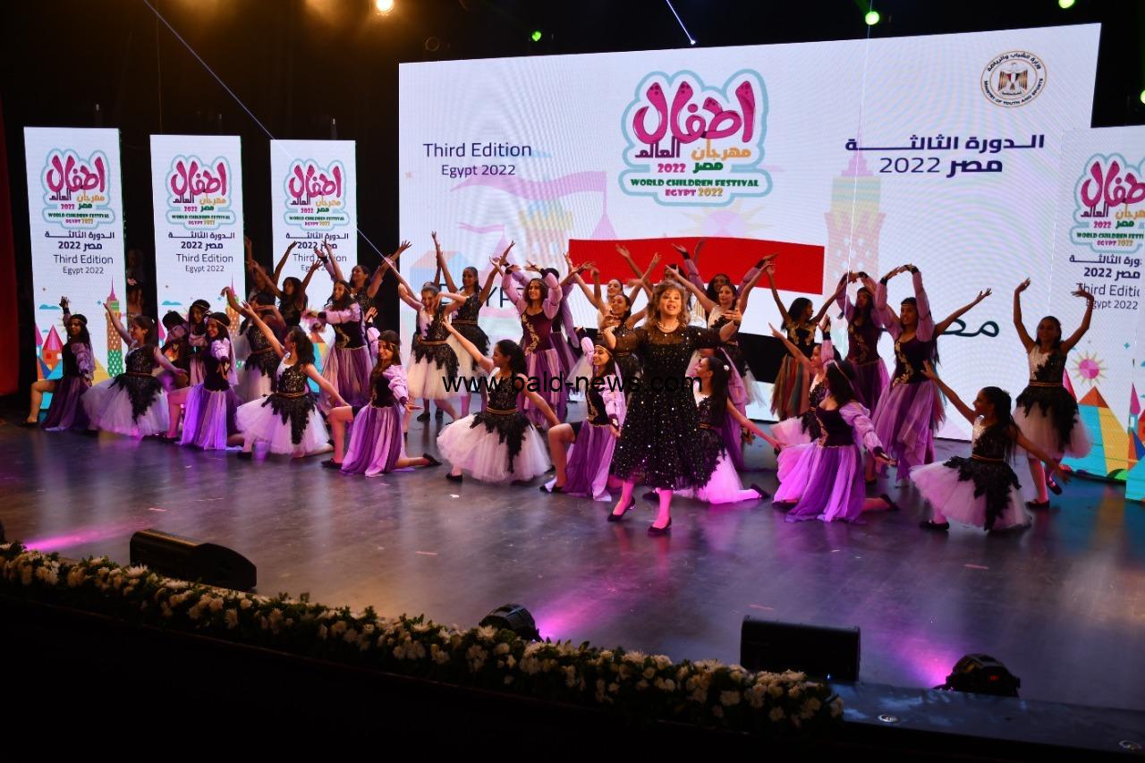 وزير الرياضة يشهد افتتاح مهرجان أطفال العالم في نسخته الثالثة