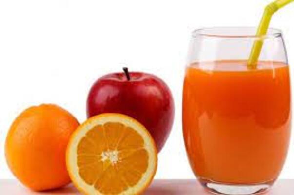 تعرف على فوائد عصير البرتقال والتفاح الصحية