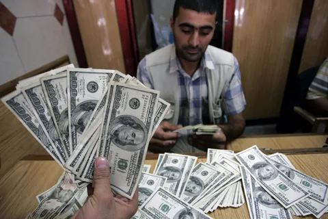 اسعار الدولار في السوق السوداء اليوم 2023 أمام الجنيه المصري