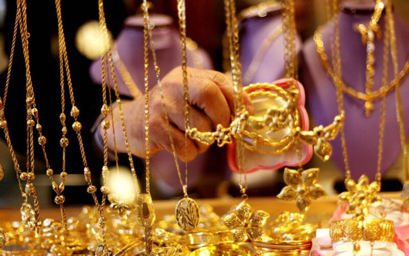 “جنون الذهب” الان تعرف على أسعار الذهب اليوم في مصر عيار 21 بالمصنعية 25/10/2023 في مصر بجميع محلات الصاغة