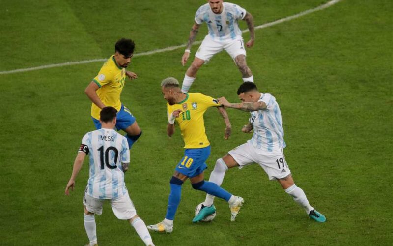 موعد مباراه الارجنتين والبرازيل في تصفيات كأس العالم 2024 والقنوات الناقلة