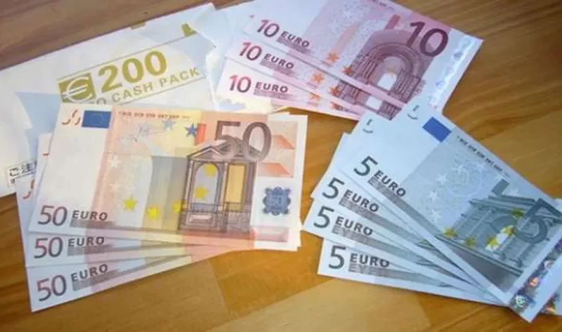 اليورو بكـام؟.. سعر اليورو في السوق السوداء اليوم الأحد 26 نوفمبر 2023