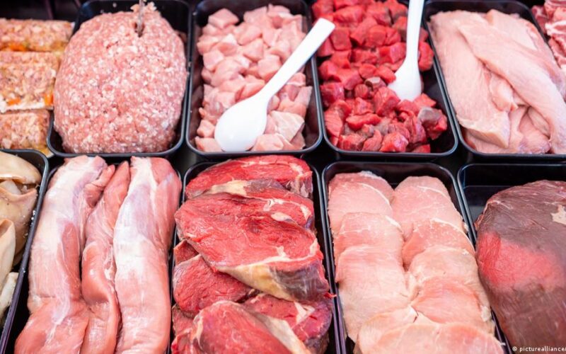 “البوفتيك بكام” أسعار اللحوم في منافذ القوات المسلحة اليوم الإثنين 13-11-2023 للمستهلك في مصر