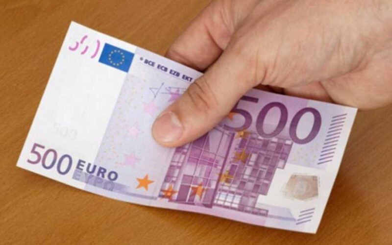 “الدولار Vs اليورو” سعر اليورو مقابل الجنيه المصري في السوق السوداء اليوم الاحد بتاريخ 26 نوفمبر 2023