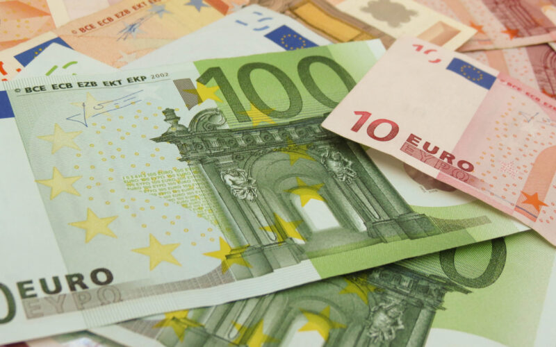 “اليورو ولع” سعر اليورو في السوق السوداء في مصر اليوم الخميس 23 نوفمبر 2023 وبمختلف البنوك