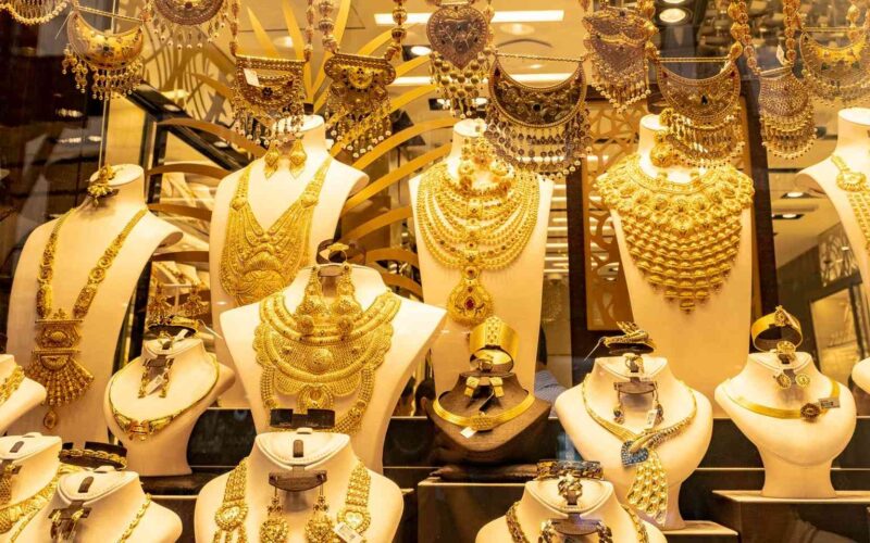 “اعرف دلوقتي” أسعار الذهب اليوم في مصر عيار 21 بالمصنعية بتاريخ 26 نوفمبر 2023 في جميع محلات الصاغة