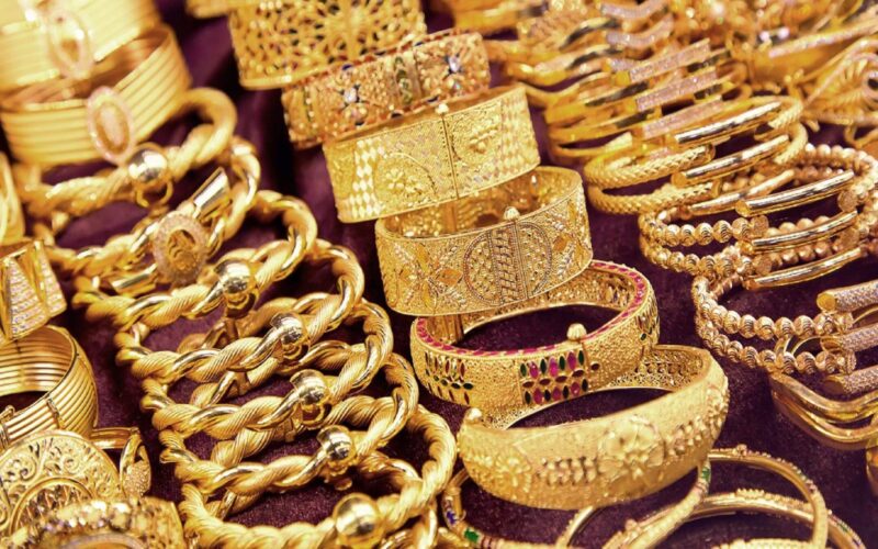 أسعار الذهب اليوم مرتفع ولا نازل | أسعار الذهب اليوم في مصر عيار 21 بالمصنعية