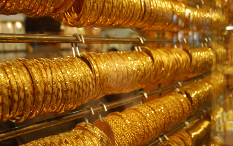 كم سعر الذهب اليوم عيار 21 الآن بالمصنعية الاحد 17 ديسمبر 2023 في جميع محلات الصاغة
