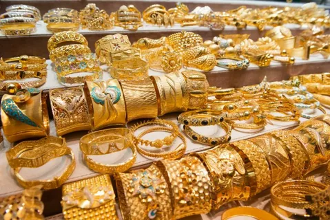 “الدهب حير الناس” سعر جرام الذهب الآن في مصر اليوم الاحد 3 ديسمبر 2023
