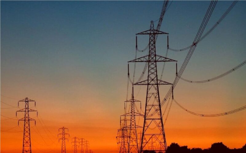 وزارة الكهرباء والطاقة المتجددة توضح تفاصيل الغاء قطع الكهرباء لمدة ثلاث ايام بدايةً من اليوم