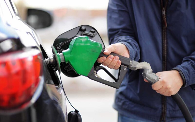 إليكم اسعار البنزين 2024 اليوم السبت | زيادة تصل الى 14 ‎%‎ في اسعار البنزين في مصر
