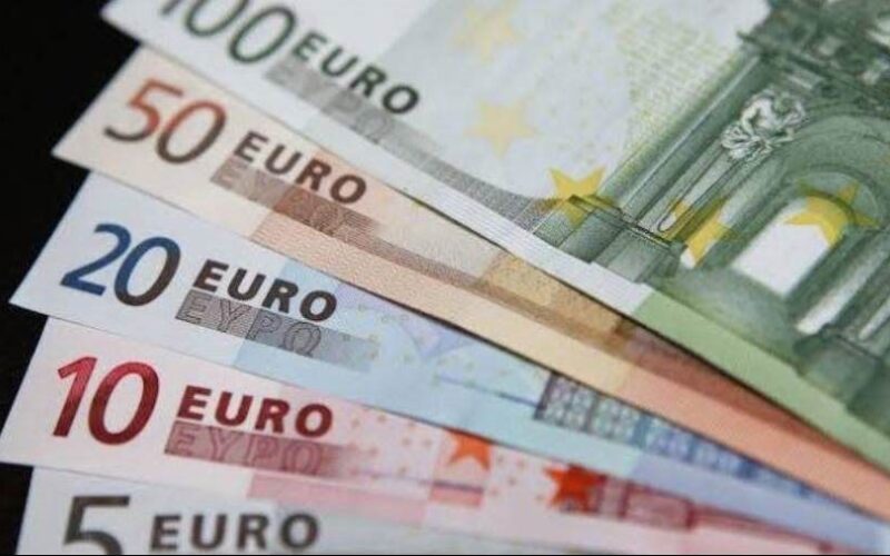 سعر اليورو مقابل الجنيه السوق السوداء اليوم الاحد 4 فبراير 2024 و بالبنوك المصرية