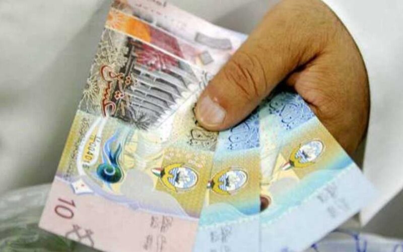 ما هو سعر الدينار الكويتي في السوق السوداء والبنوك المصرية اليوم الأحد 25 فبراير 2024