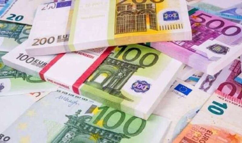 “اليورو محير الناس” سعر اليورو اليوم في السوق السوداء الاربعاء 27 مارس 2024
