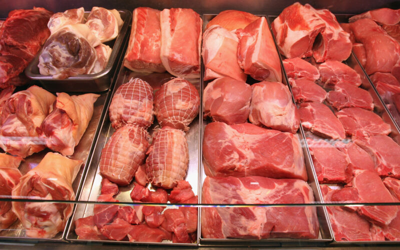 الكندوز بكام النهاردة؟ اسعار اللحوم اليوم السبت 2 مارس 2024 في محلات الجزارة