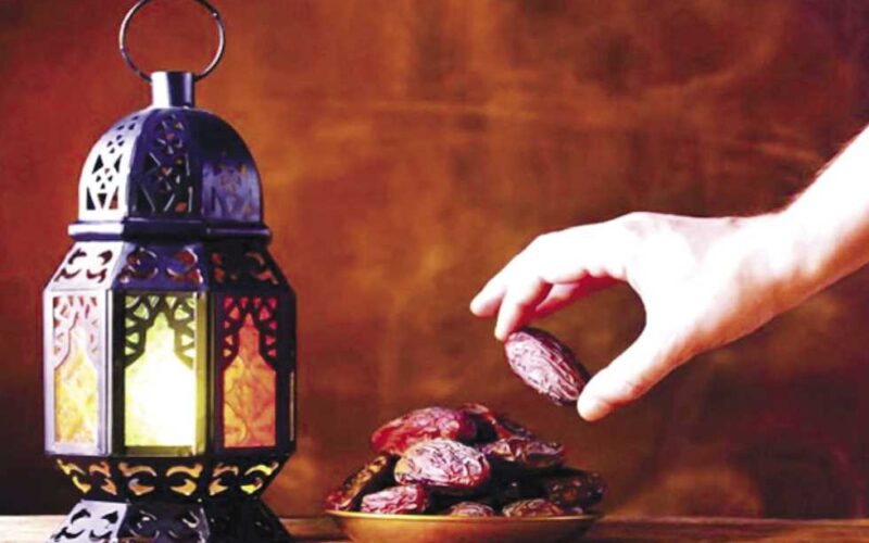 المغرب بتأذن الساعة كم؟ ..موعد الافطار اليوم 1 رمضان موعد آذان المغرب في امساكيه شهر رمضان 2024/1445