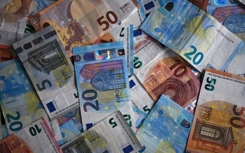“الاوروبي بكام بعد التعويم” سعر اليورو في السوق السوداء اليوم السبت 9 مارس 2024 وجميع البنوك في مصر