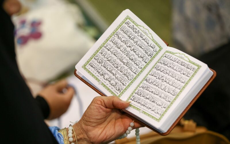 تعرف على المدة التي استغرقها نزول القرآن الكريم وفي أي شهر؟