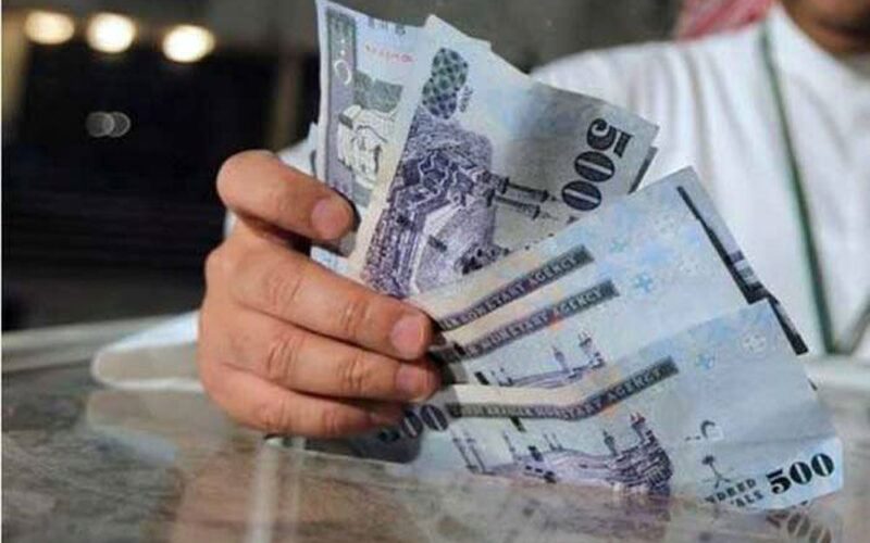 ننشر.. سعر الدينار الكويتي في بنك مصر اليوم الاحد 17 مارس 2024 و السوق السوداء