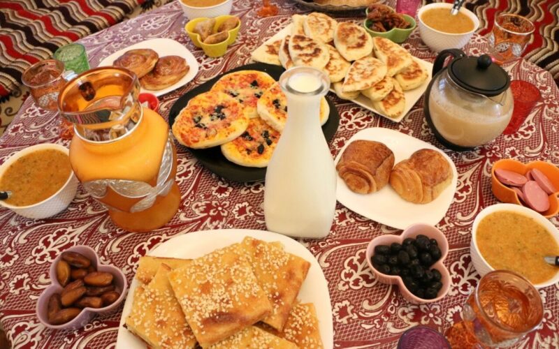 ننشر قائمة اكلات رمضان ٢٠٢٤ فطار وسحور وحلى إقتصادي وعلى اد الإيد