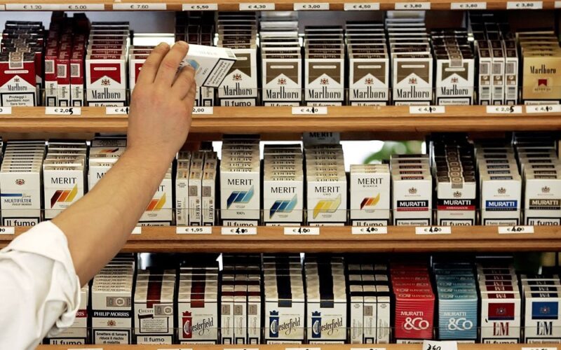 ننشر قائمة اسعار السجائر اليوم الثلاثاء 26 مارس 2024 فى جميع منافذ البيع المصريه