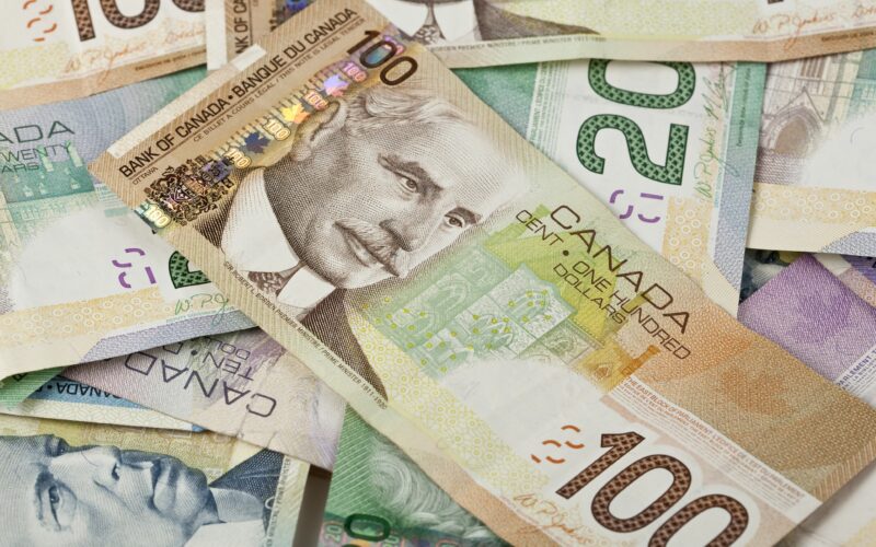 “العُملة الكندية” سعر الدولار الكندي اليوم في السوق السوداء في مصر بتاريخ 28 مارس 2024 في منتصف التعاملات اليومية