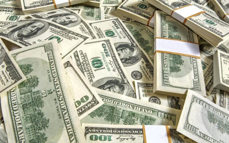 سعر الدولار في البنك الاهلي المصري اليوم الاثنين 18 مارس 2024 مقابل الجنيه المصرية
