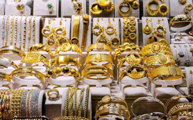“تراجع طفيف” سعر الذهب اليوم عيار 21 الآن الاربعاء 20 مارس بالمصنعية في محلات الذهب