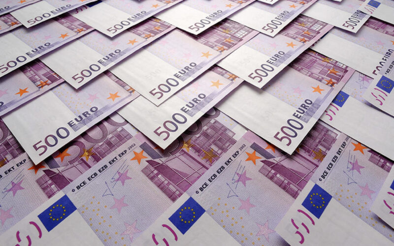 الاوروبي بكــام؟.. سعر اليورو اليوم في السوق السوداء بتاريخ 21 أبريل 2024 مقابل الجنيه المصري