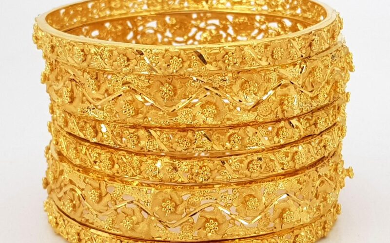 “وصل لكام” سعر جرام الذهب عيار 21 أسعار الذهب اليوم الاربعاء 3 ابريل 2024 في مصر