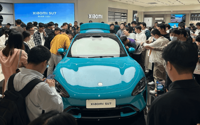 “نظام القيادة الذكي” سعر سيارة شاومي su7 الكهربائية الجديدة بمواصفات قياسية