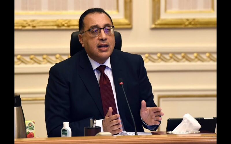 مجلس الوزراء يعلن اجازة رسمية بمناسبة عيد الفطر 2024/1445 في مصر للقطاع العام والخاص