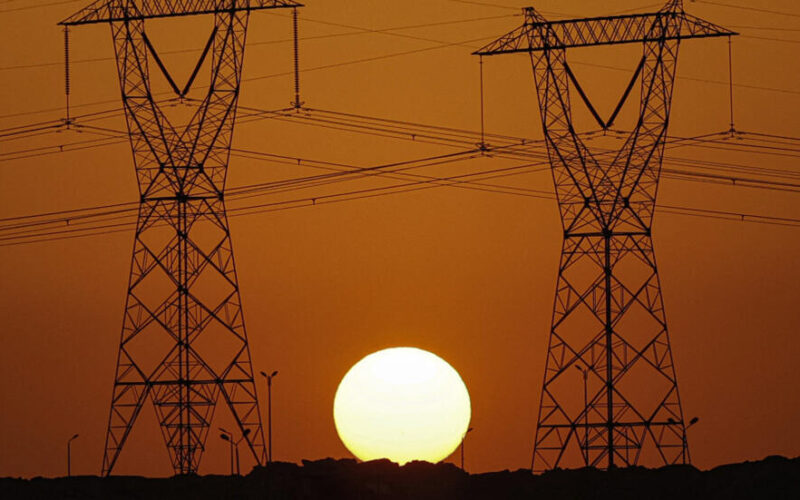 تعرف على مواعيد قطع الكهرباء في مصر 2024 وفقًا للجدول والخطة الزمنية لشركة توزيع الكهرباء
