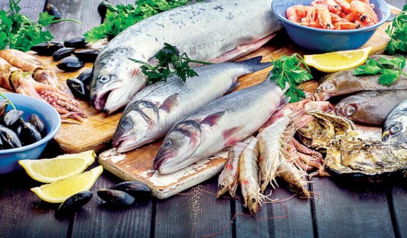 “بربون و بوري”  أسعار السمك اليوم للمستهلك الثلاثاء 2 ابريل 2024 بجميع الاسواق