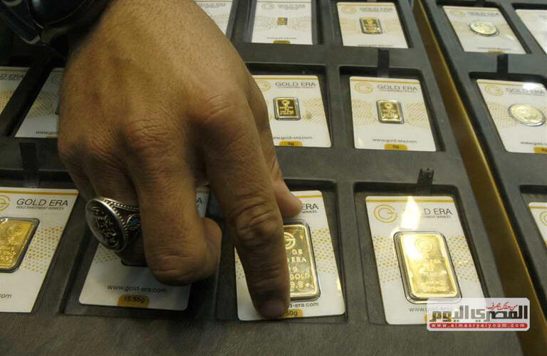 سعر الجنيه الذهب اليوم الجمعة 3 مايو 2024 بالمصنعية بعد الارتفاع الأخير