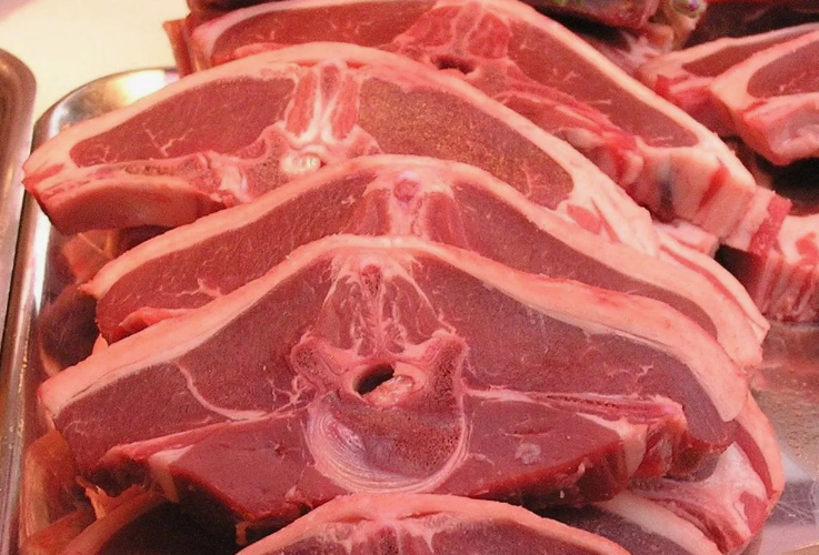 سعر كيلو اللحم البقري قائم اليوم الخميس 9 مايو 2024 في الأسواق التجارية
