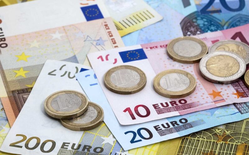 كم سعر اليورو اليوم في مصر البنك الأهلي والسوق السوداء الإثنين 13 مايو 2024