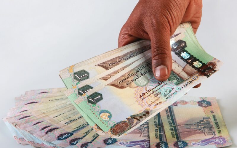 سعر الدرهم الإماراتي في السوق السوداء اليوم الثلاثاء 7 مايو 2024 في جميع البنوك