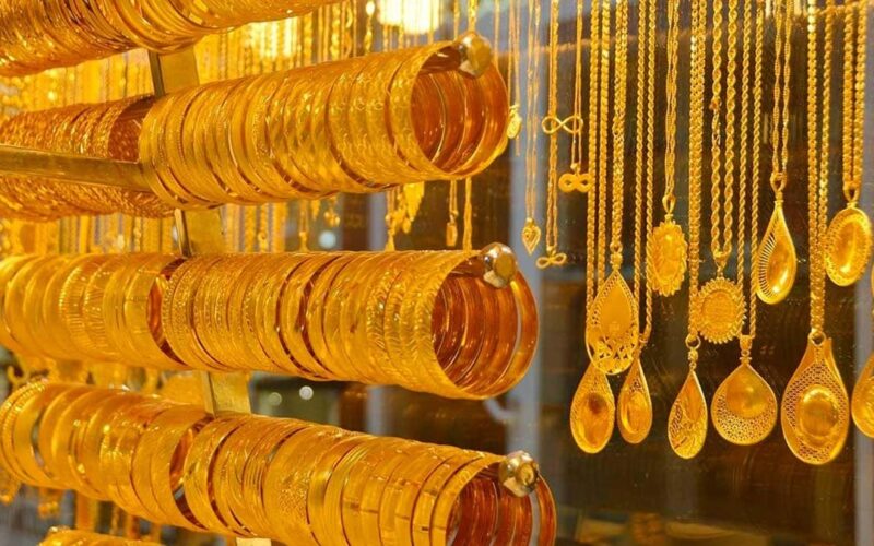 “مفاجأة مدوية” في سعر الذهب اليوم عيار 21 الآن بيع وشراء السبت 4 مايو 2024 في الصاغة المصرية
