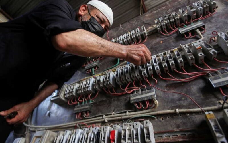 “الأحمال زادت ساعة” زيادة تخفيف احمال الكهرباء في مصر بسبب درجات الحرارة الكبيرة