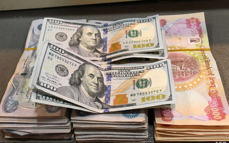 “الدولار × الدينار” سعر 100 دولار في العراق اليوم الخميس بتاريخ 6 حريزان 2024 وفقًا لتحديثات التعاملات اليومية