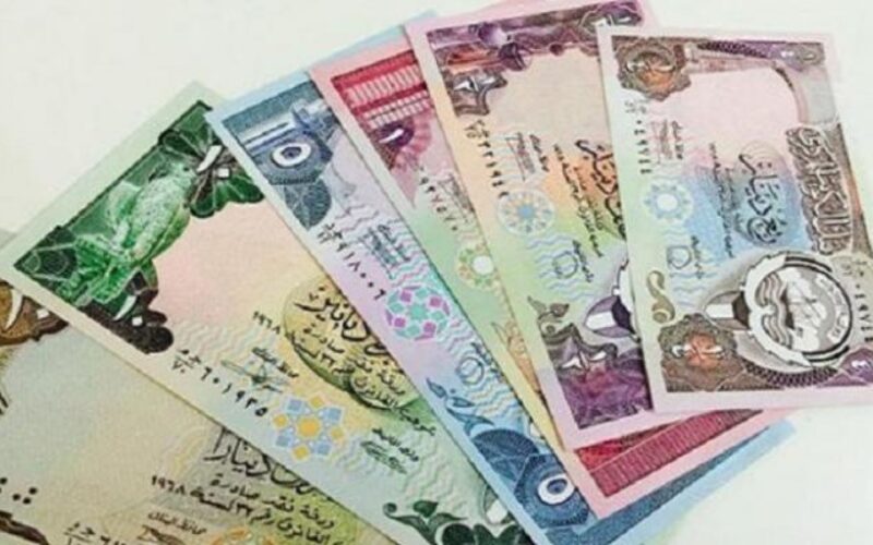 سعر الـ1000 دينار كويتي كم مصري سوق سوداء في منتصف تعاملات اليوم السبت 27 يوليو 2024