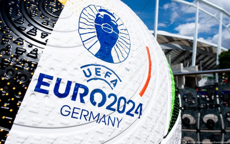 “متابعة دور ربع النهائي” القنوات الناقلة لكأس أمم أوروبا 2024 لمتابعة أقوي المباريات
