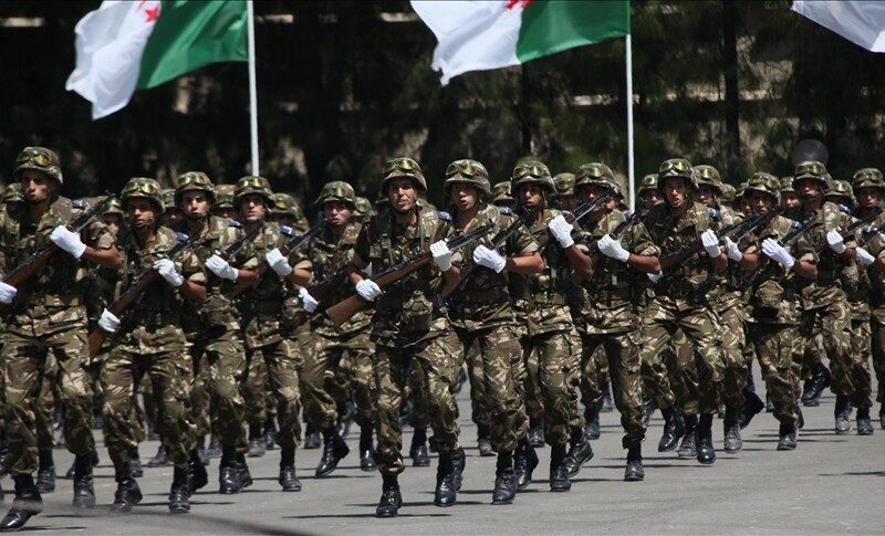 شروط التسجيل في الجيش الوطني الشعبي الجزائري 2024 ورابط التسجيل عبر موقع وزارة الدفاع الوطني