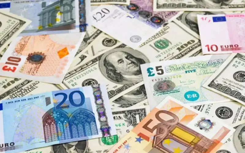 “الدولار واليورو و الدينار” .. أسعار العملات في السوق السوداء الآن الثلاثاء الموافق 2 يوليو 2024