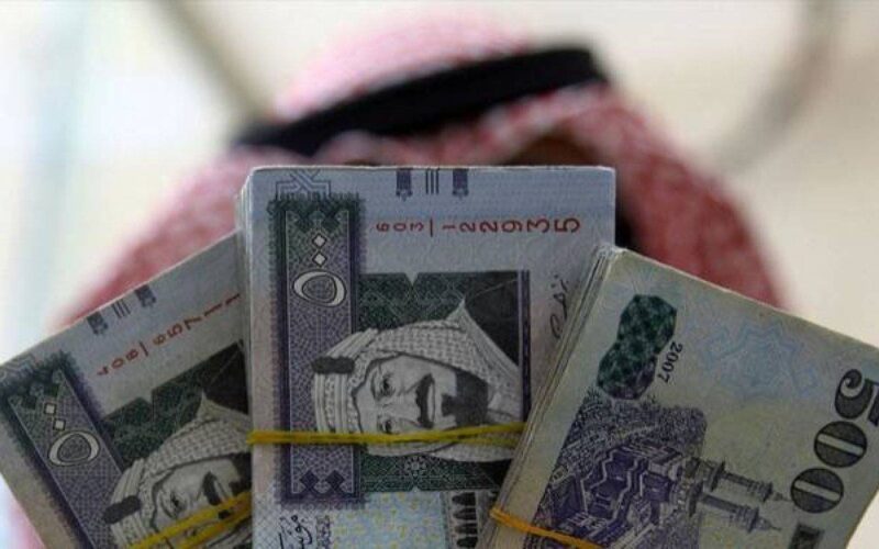 “السعودي يتراجع” 500 ريال سعودي كم جنيه مصري في السوق السوداء؟| اعرف الآن سعر الريال السعودي في السوق السوداء والبنوك المصرية اليوم الأربعاء 14 أغسطس 2024