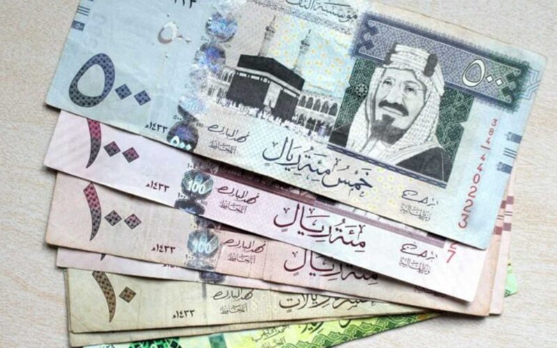 “تراجع الخليجي” سعر الريال السعودي اليوم في السوق السوداء الخميس 15-8-2024 وفي البنوك المختلفة