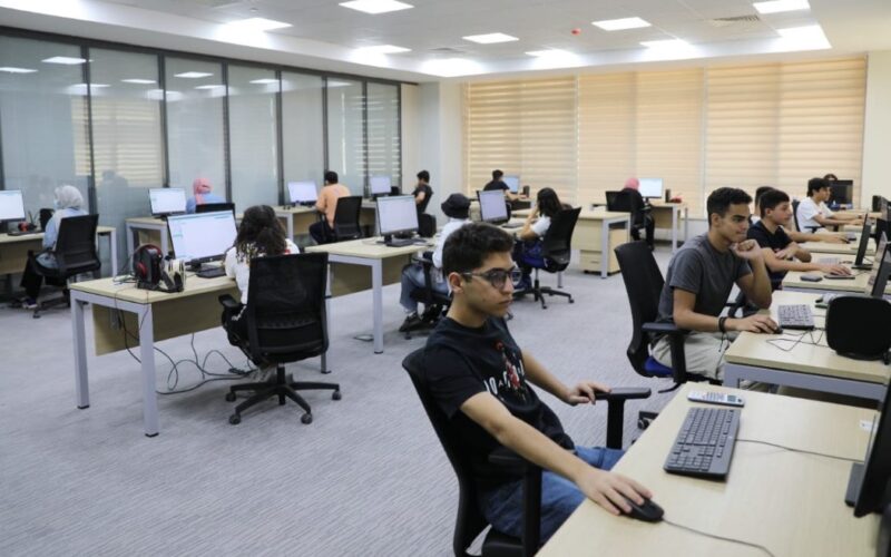 “tansik.digital.gov.eg” موعد تنسيق الدبلومات الفنية 2024 والجامعات والمعاهد المتاحة أمام الطلاب