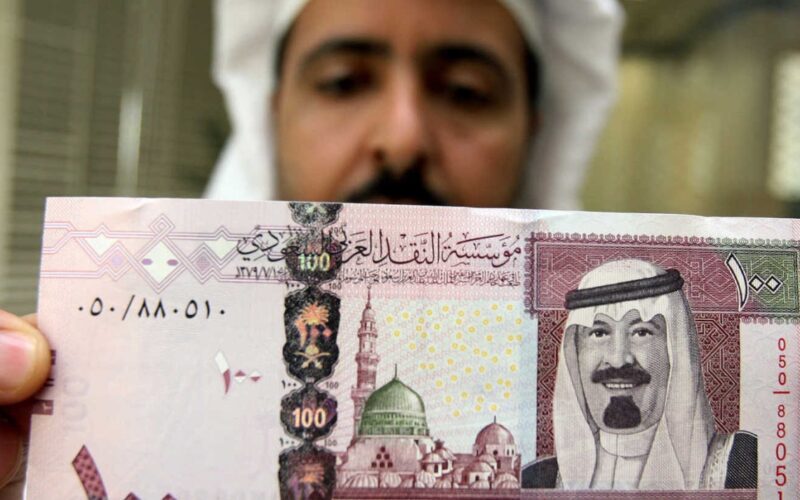 1000 ريال سعودي كم جنيه مصري؟ سعر الريال السعودي مقابل الجنيه المصري اليوم الثلاثاء الموافق 17 سبتمبر 2024 بالسوق الموازي وجميع البنوك